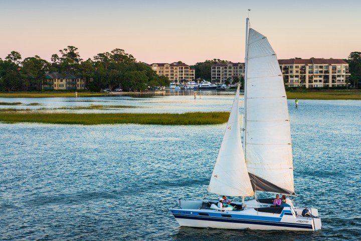 a small boat in a body of water